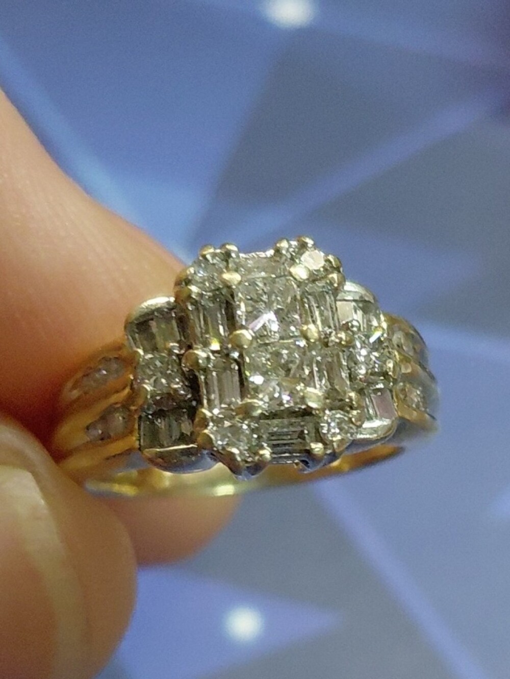 14k Gold Cluster Real Diamond Ring - Sparkling 14k Gold Sz 5 1/2